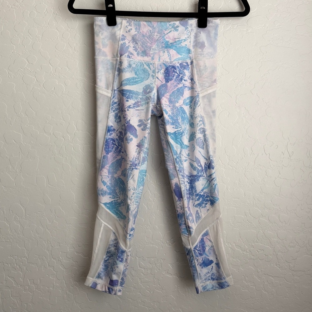Ivivva Kid's Leaf Printed Pattern Mesh Paneling Leggings Blue White Sz 12